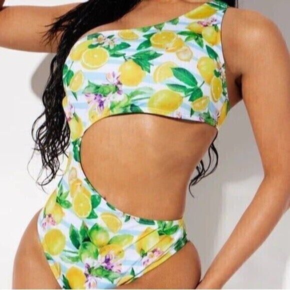 Sorrento Italy Inspired Lemon 1 Piece Swimsuit Size S/M RefN07 - Picture 4 of 12